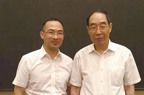 尤权，曾任第十九届中央委员、第十九届中央书记处书记，中央统战部部长